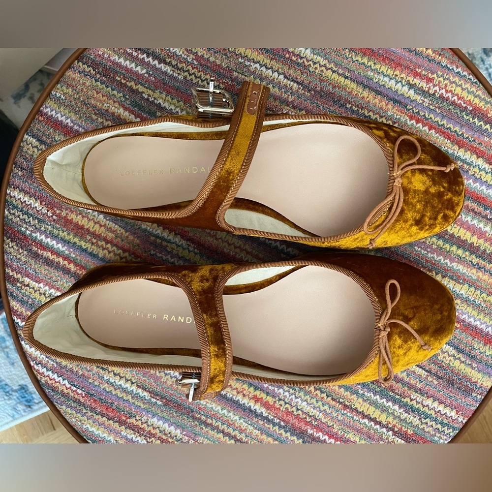Loeffler Randall Leah Velvet Ochre platform Mary Jane Ballet size 7